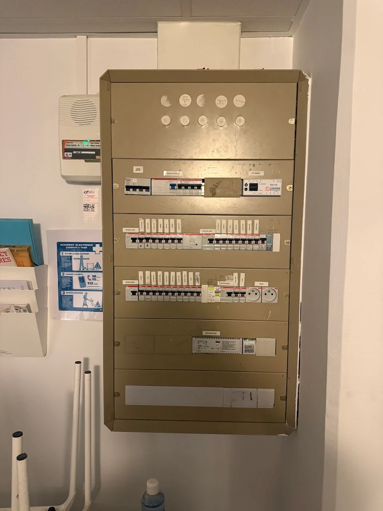 Mise aux normes et remplacement de tableau électrique à Strasbourg